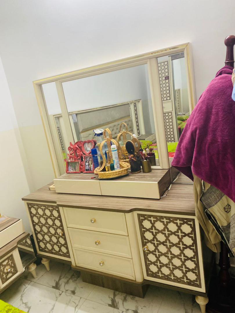 Chambre à coucher luxueuse à vendre