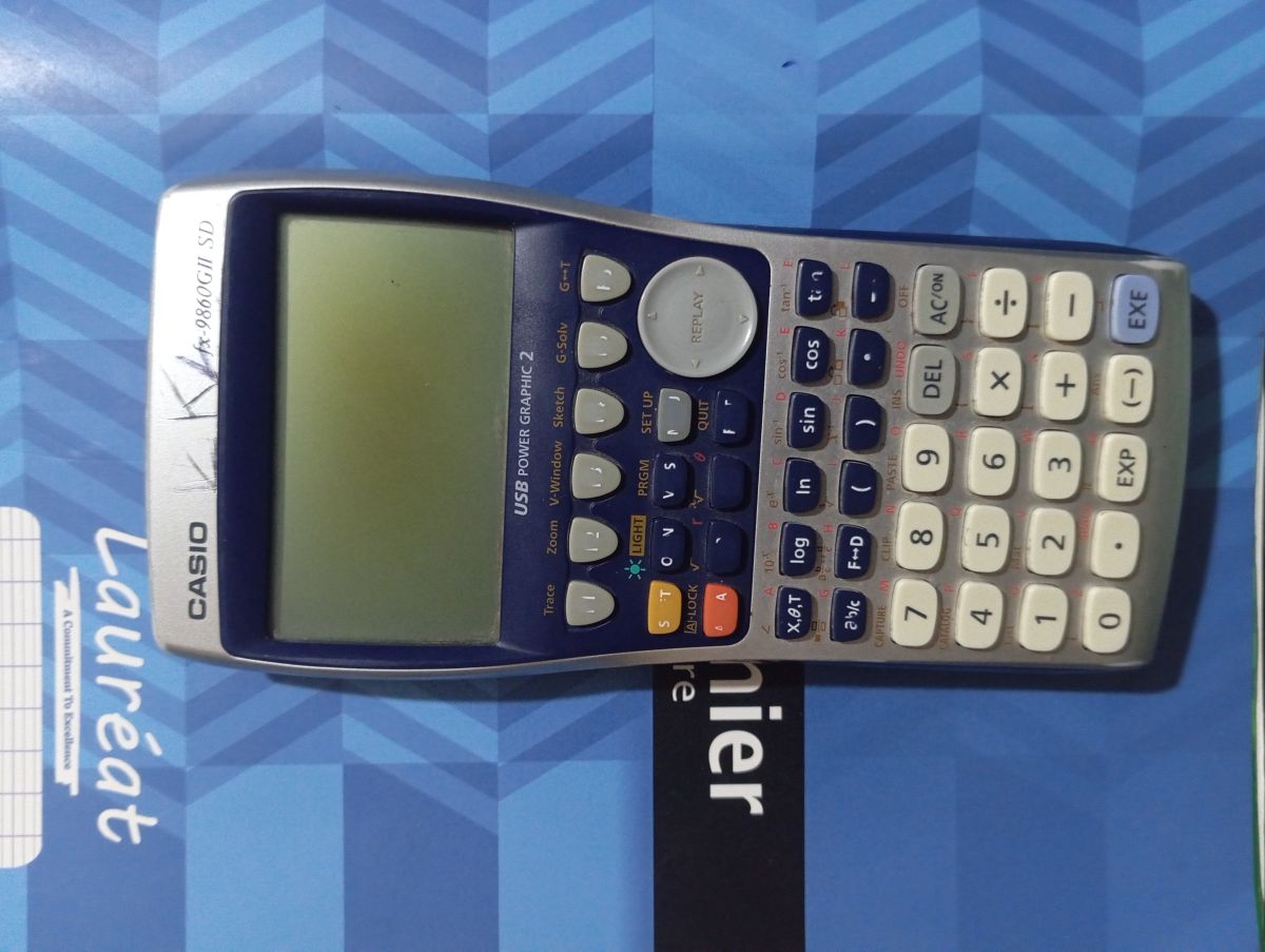 Calculatrice graphique en excellent état