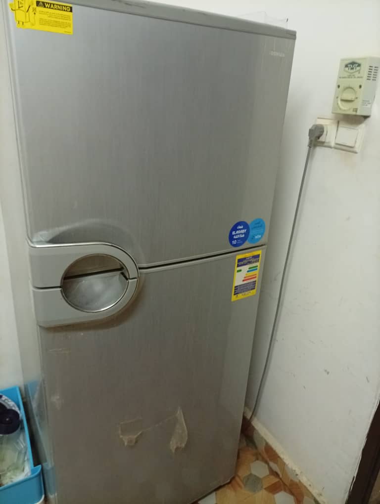 Frigo Toshiba 10 ans Garanti, Prix Légèrement Négociable