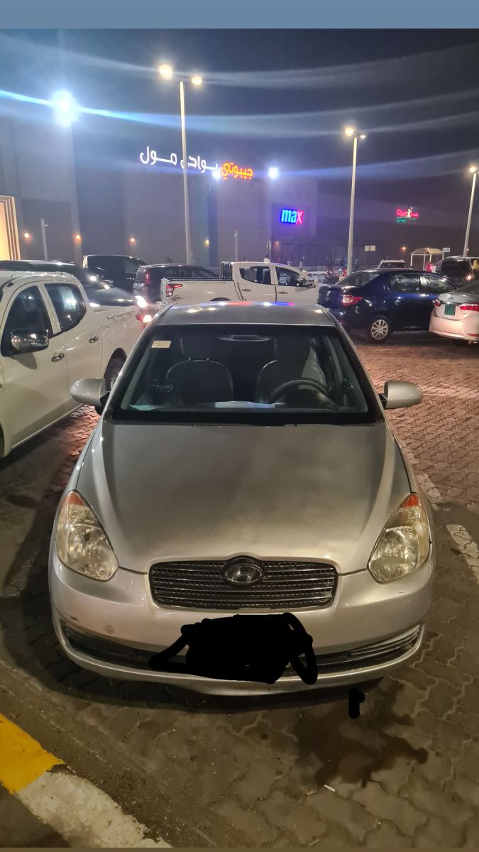 Hyundai Verna, automatique, gazoil, bon état