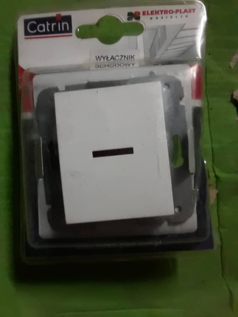 Interrupteur encastré CATRIN