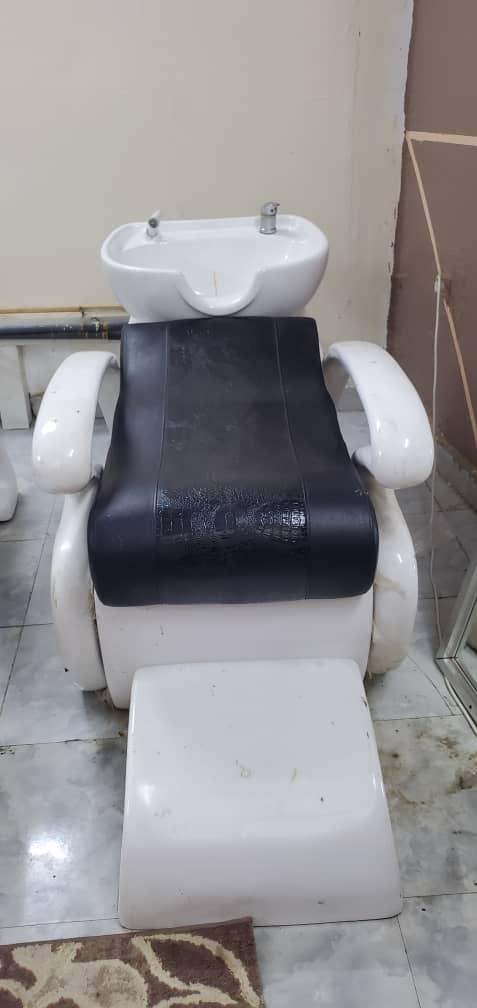 Salon de coiffure à vendre à 50000