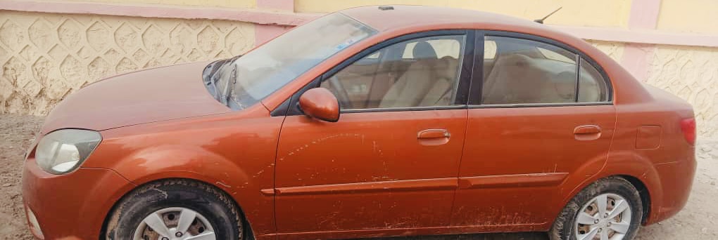 Kia Rio 2011 essence, automatique, bon état