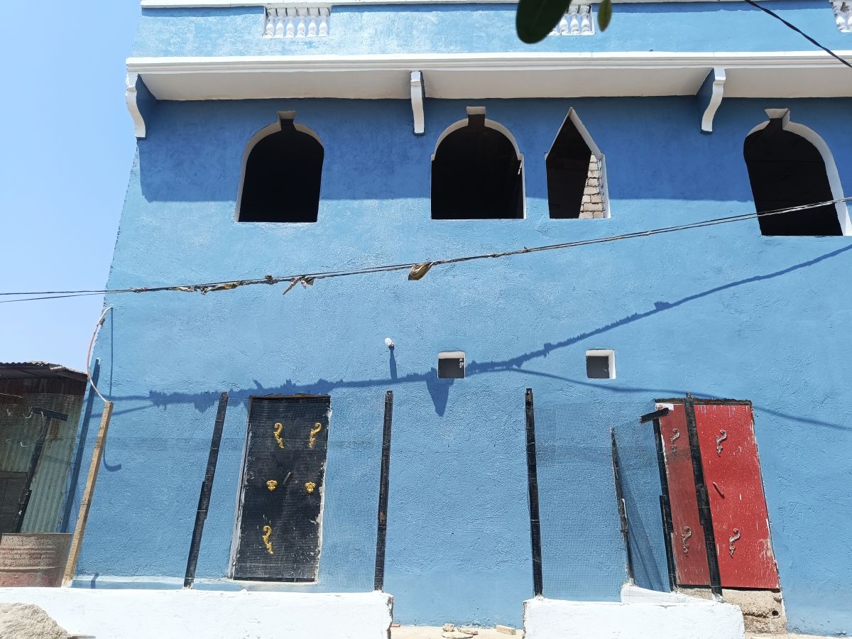 Maison F2 avec véranda à louer près de la boulangerie Banidor