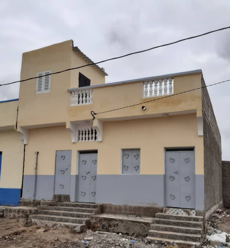 Maison à Vendre F3 neuve avec terrasse à cité Nasib