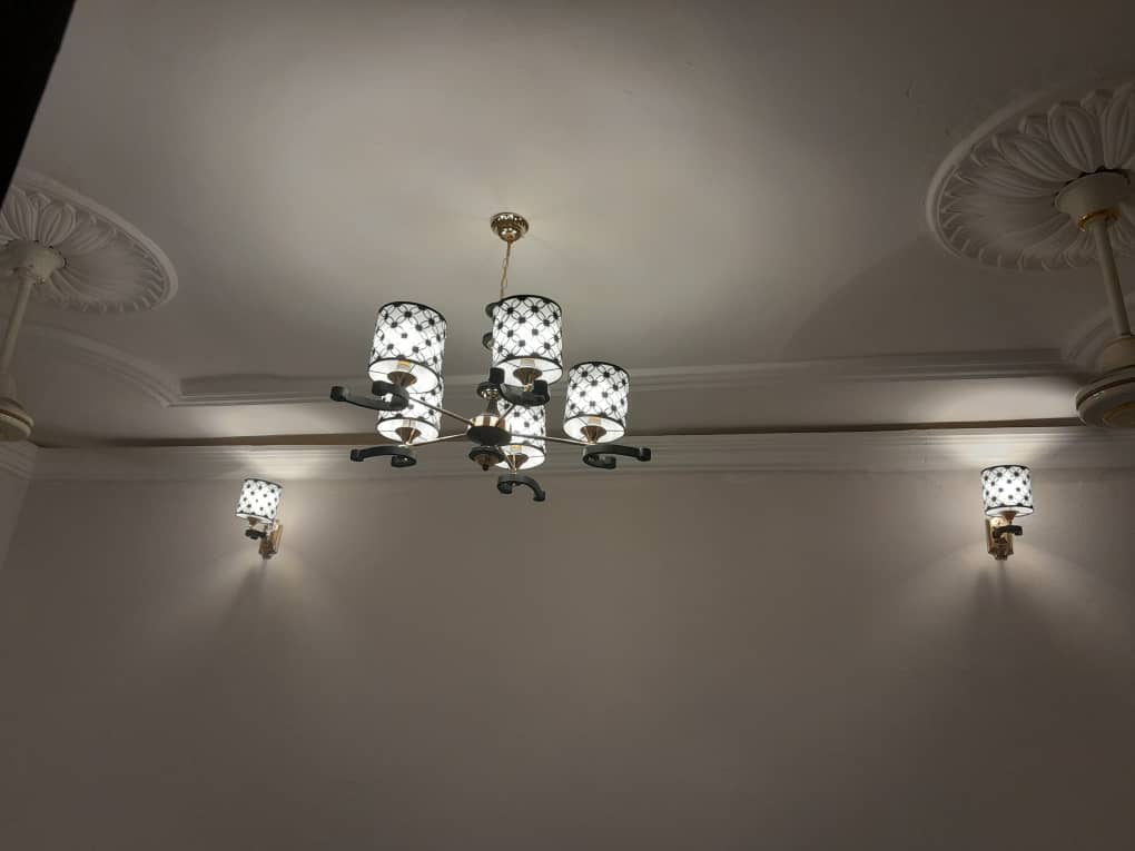 Maison F4 récente pour jeunes mariés à Barwaqo 2 Phase 2