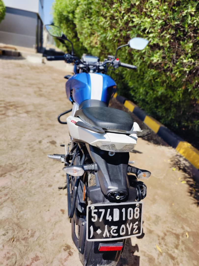 Moto TVS 160cc en excellent état