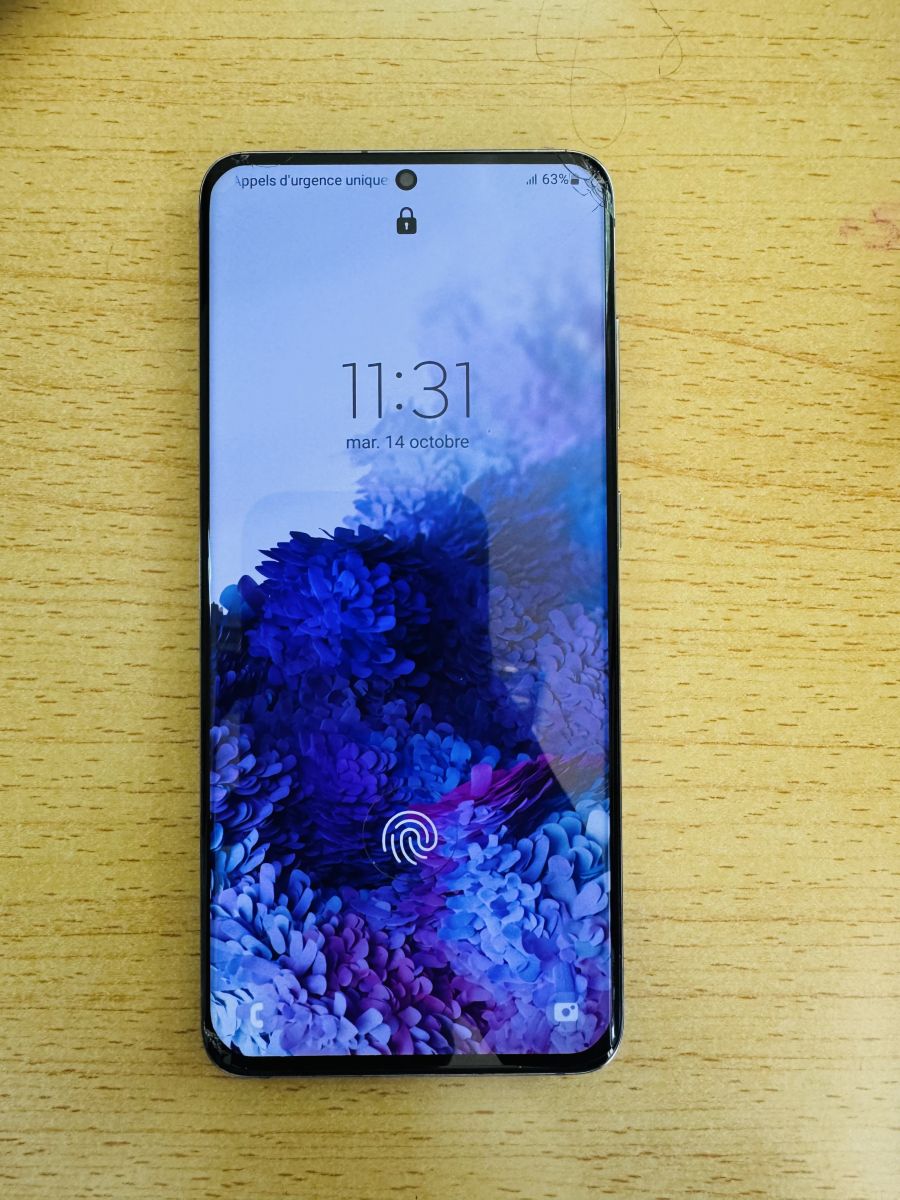 Samsung S20 128 Go, 8 Go RAM, excellent état