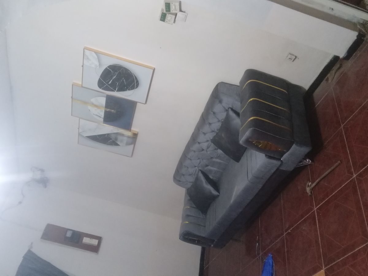 Service de rénovation et de changement de tissu pour votre salon