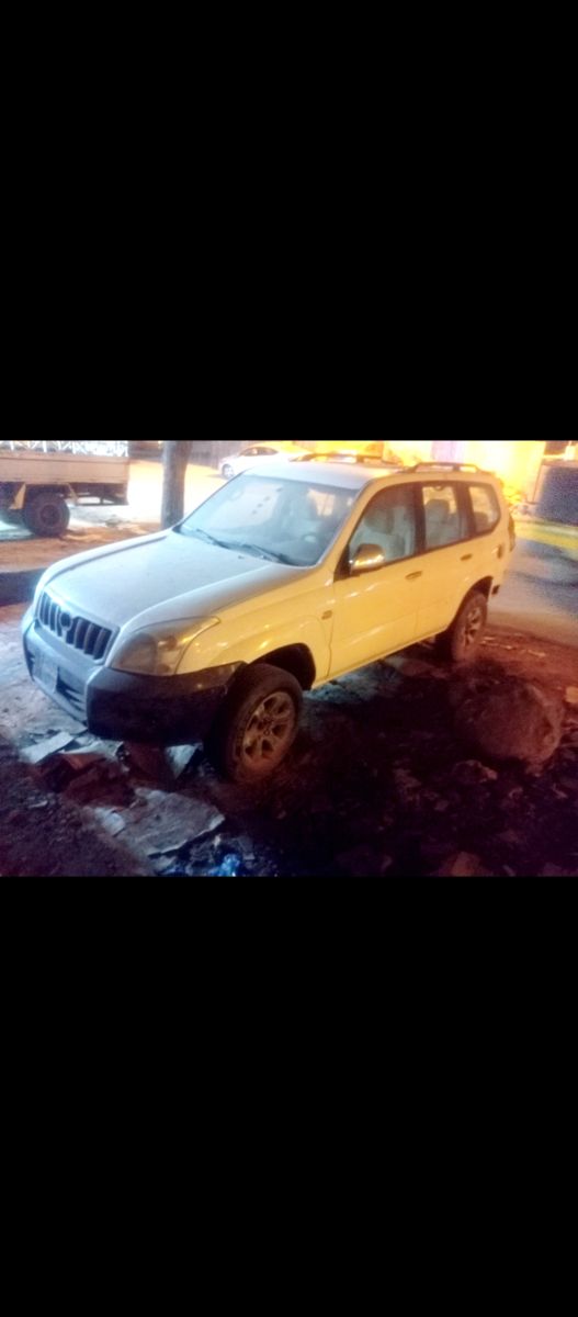 Toyota Prado en parfait état