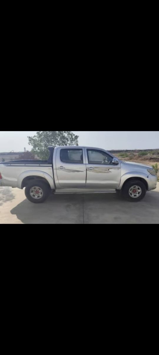 Voiture 4x4 en bon état à vendre