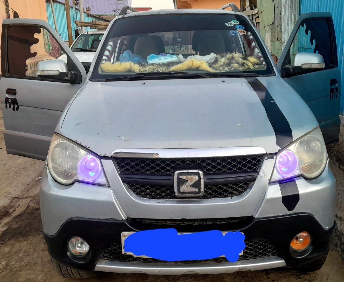 Zoyte 2006 en excellent état à vendre