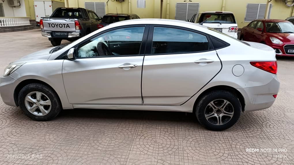 Suzuki Celerio 2023, Hyundai accent a louer