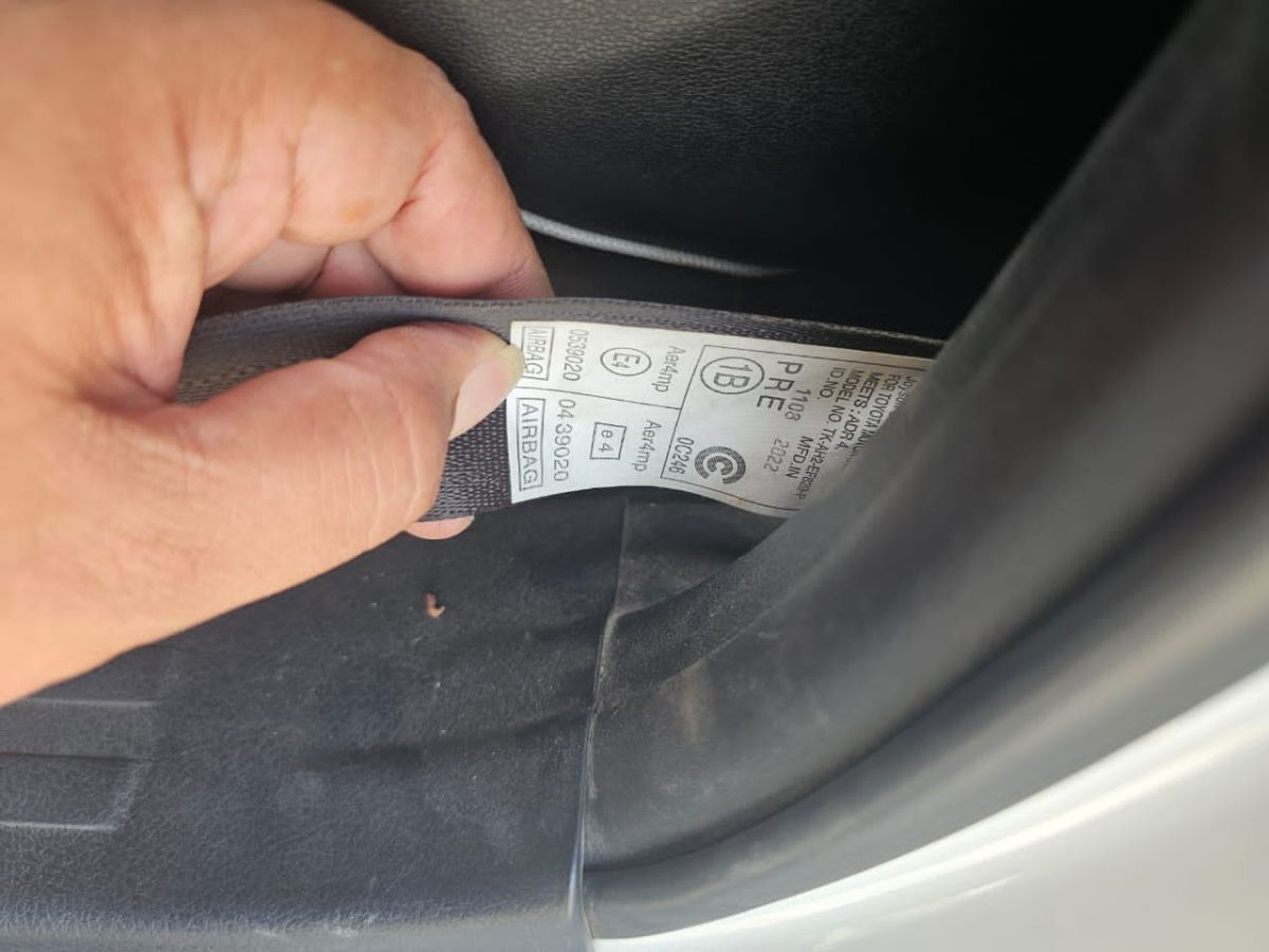 Toyota Land Cruiser Prado VXR 2022, puissant et confortable