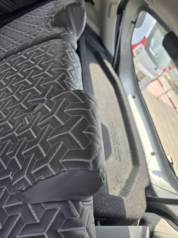 Toyota Vitz 2024, automatique, essence économe