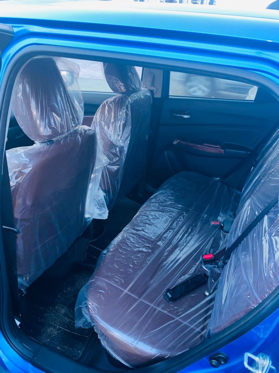 Suzuki Swift 2017 comme neuf, boîte automatique, essence