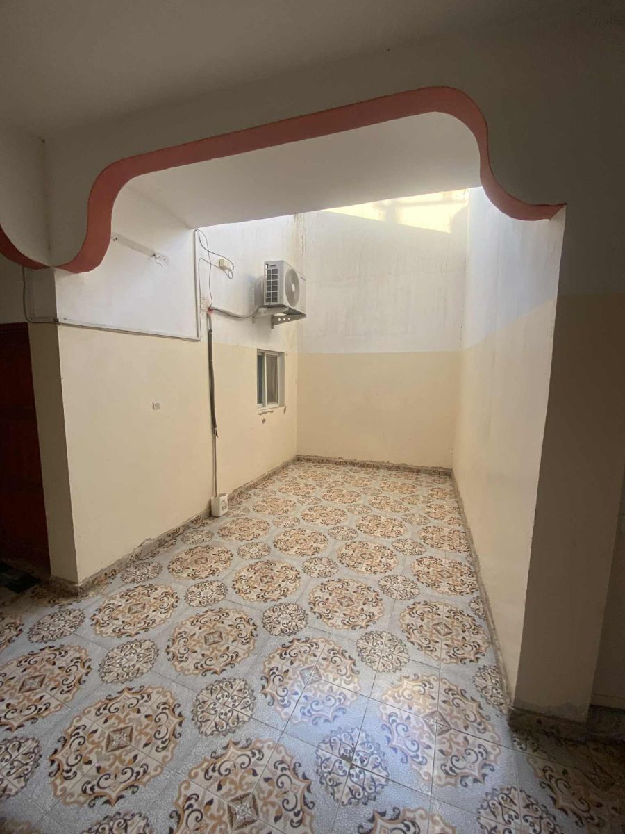 Maison F4 récente avec terrasse, Hayableh, 166m2, titre foncier