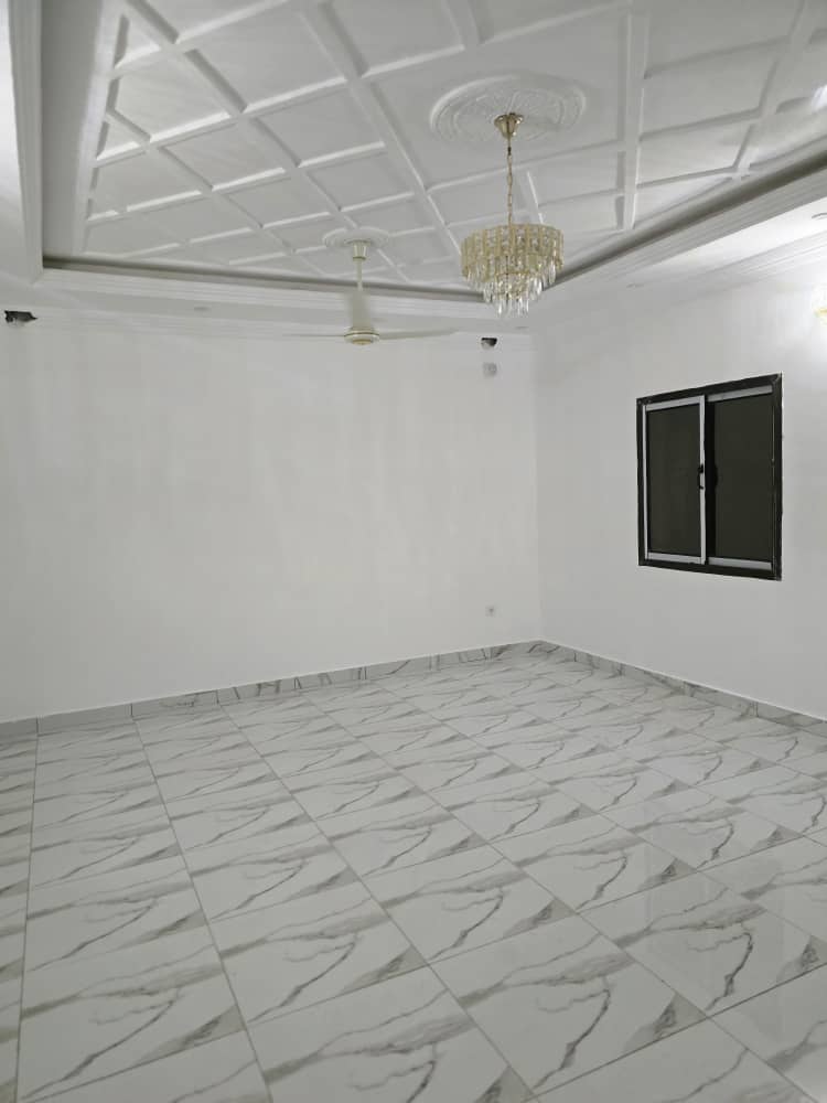 Appartements F4 spacieux à louer à Barwaqo 2