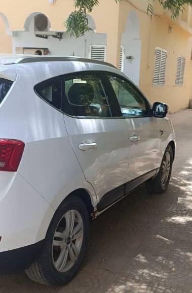 JETOUR 2022. / SUV JAC S5 2013