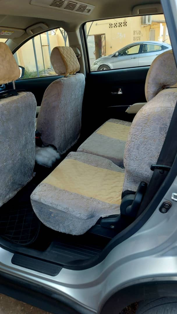 Toyota Rush 2022, 7 places, toute option, boîte automatique