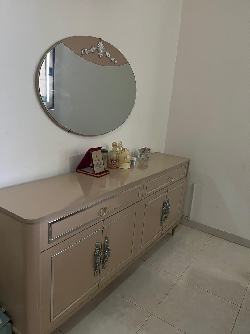 Ensemble de salon et salle à manger neufs, moderne et élégant à vendre