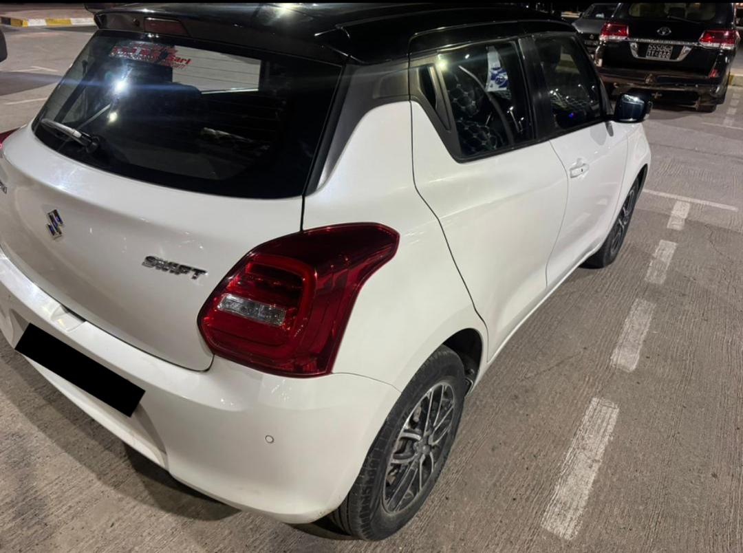 Suzuki Swift 2023 en excellent état, faible kilométrage