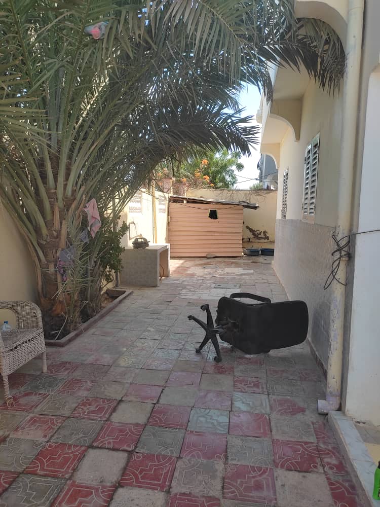 Bel appartement F4 avec parking à Saline Ouest - 3 chambres et grand salon lumineux