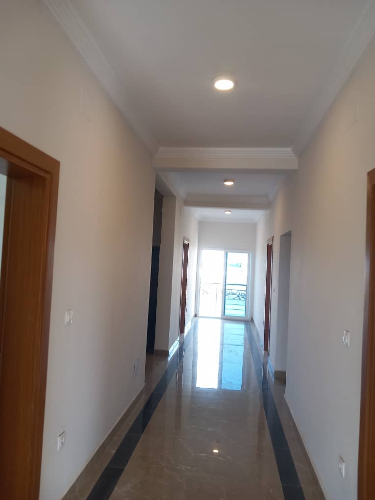 Villa neuve à louer à Haramous avec vue sur mer