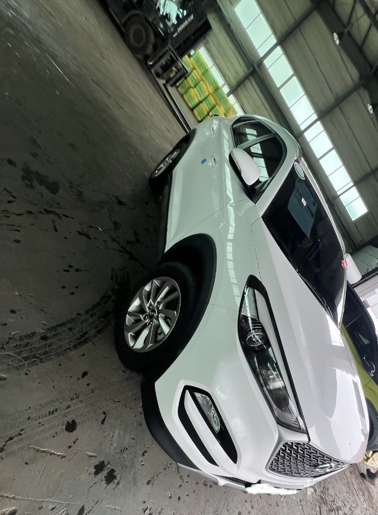 Hyundai Tucson 2017, diesel, en excellent état, pas encore immatriculée !