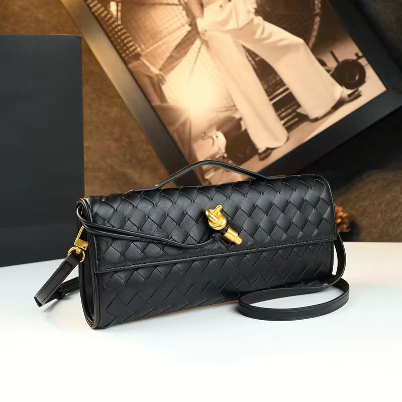 Portefeuille femme tressé avec bandoulière – Plusieurs coloris