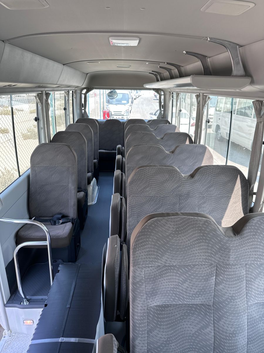 Toyota Coaster 30 place