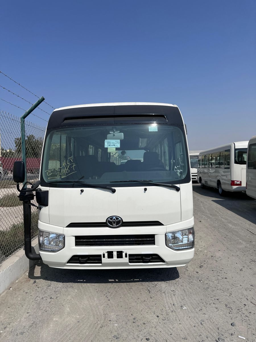 Toyota Coaster 30 place