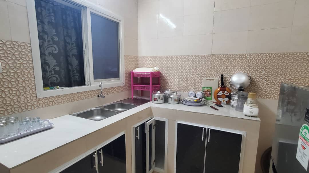 Appartements Meublés Haut Standing - Emplacement privilégié et mobilier moderne