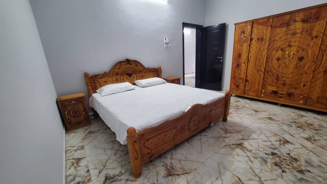 Appartements Meublés Haut Standing - Emplacement privilégié et mobilier moderne