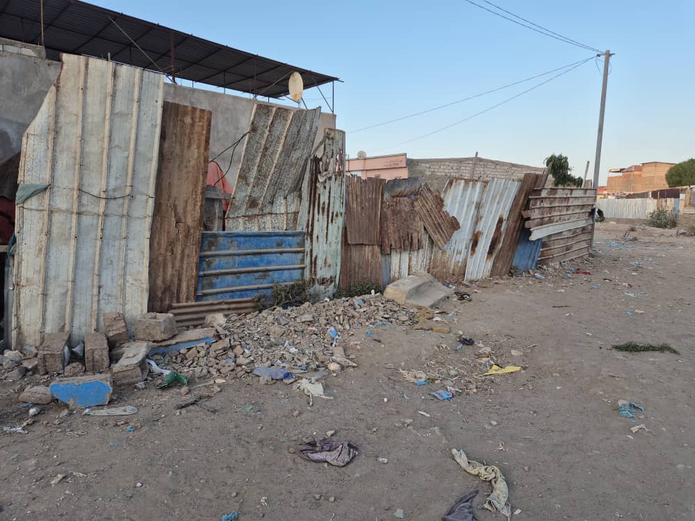 Terrain 160m² à cité sharaf , proche stade, titre foncier et permis de construire inclus