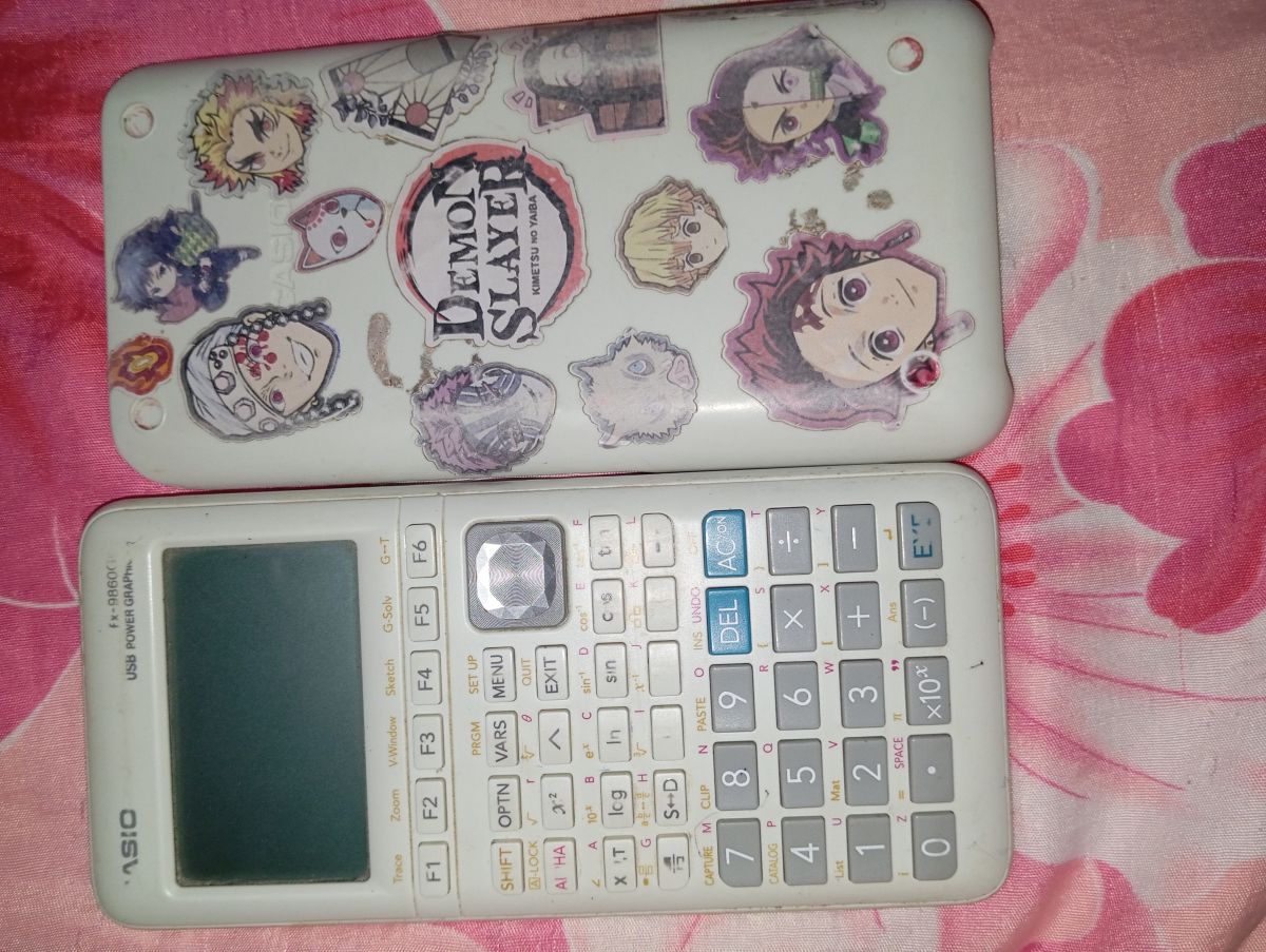 Calculatrice graphique neuve - 1 an d\'utilisation