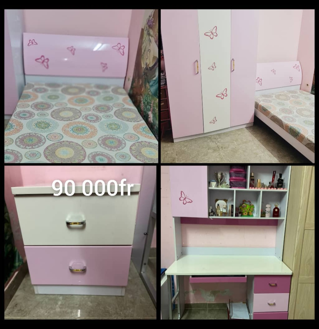 Chambre enfant avec bureau - Jolie et fonctionnelle