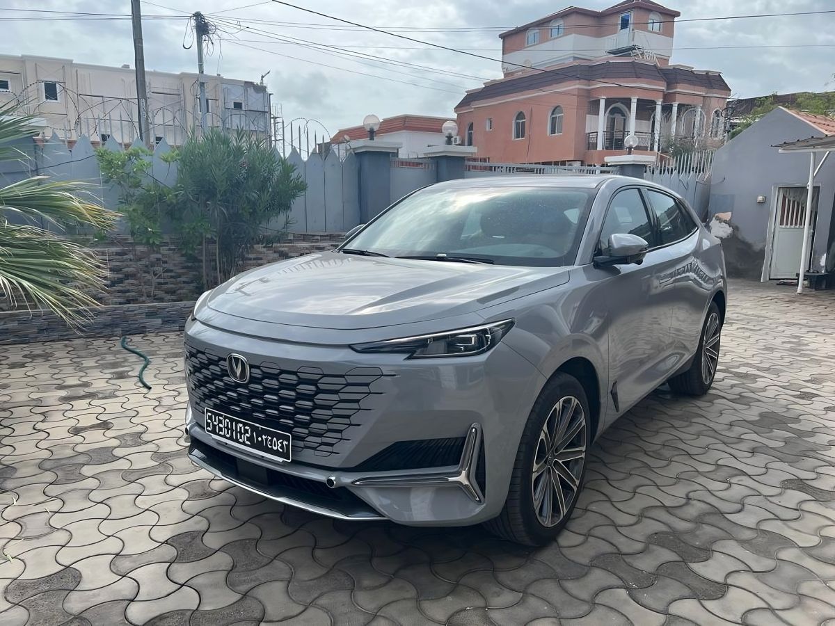 Changan UNI K 1 an, révisée, essence automatique, 2L TURBO, 4x4 intelligent