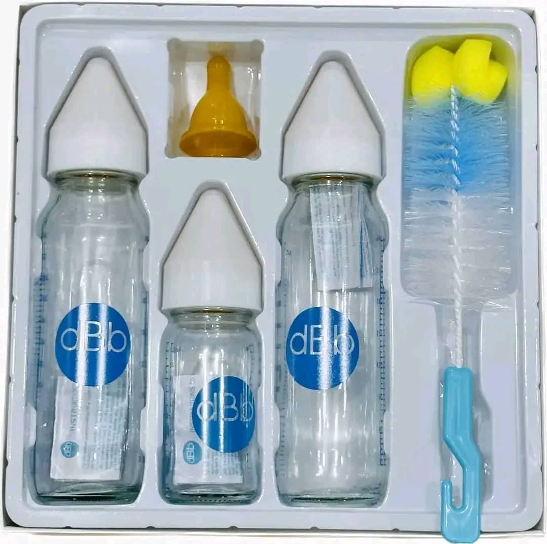 Coffret de 3 biberons DBB disponibles en verre