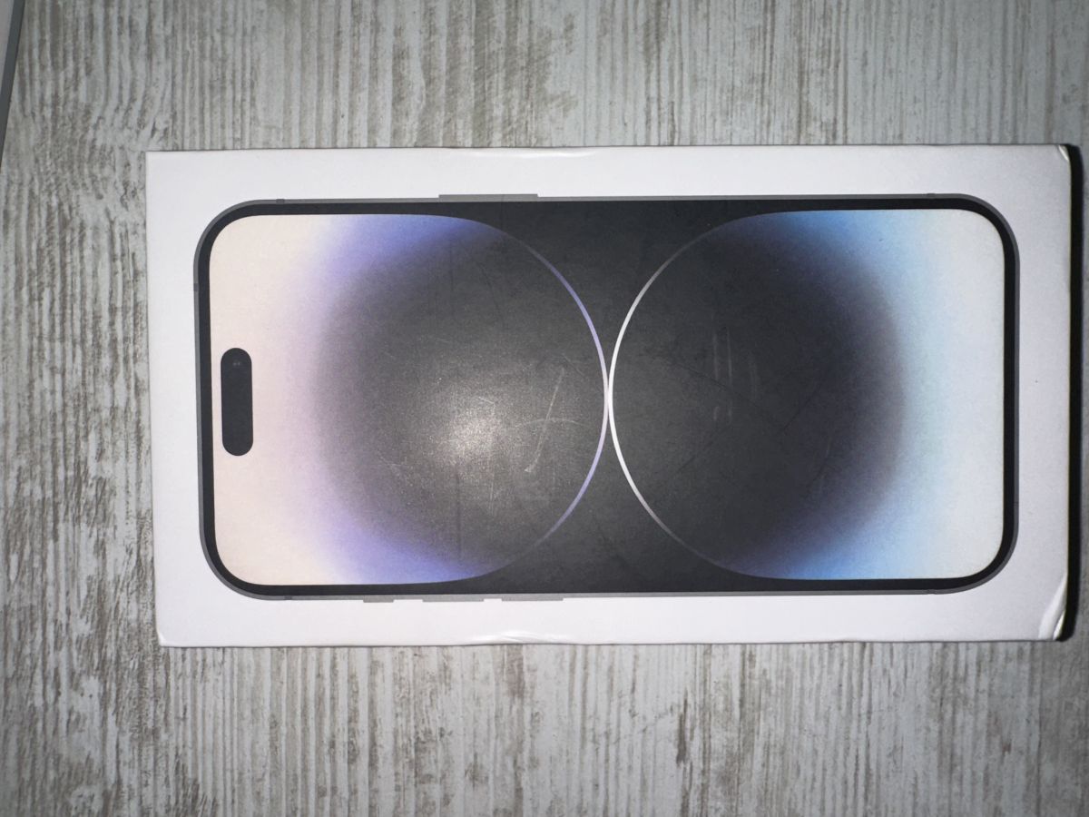 iPhone 14 Pro 128 Go, neuf, articles originaux inclus