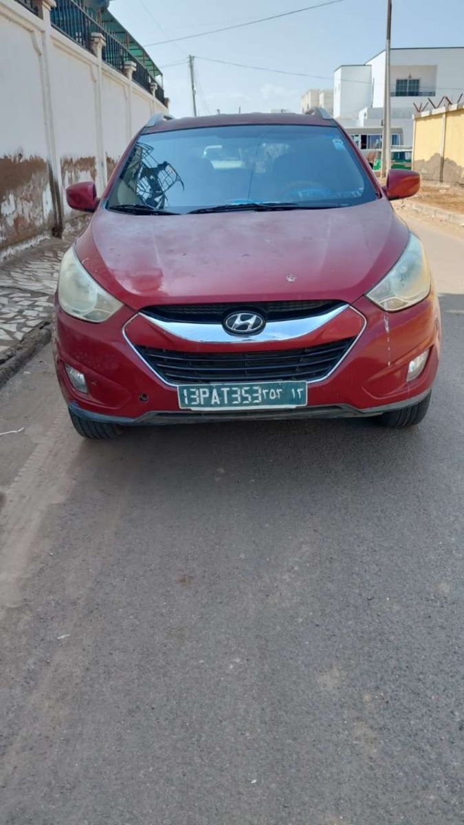 Hyundai Tucson 2013, essence, boîte manuelle, en excellent état