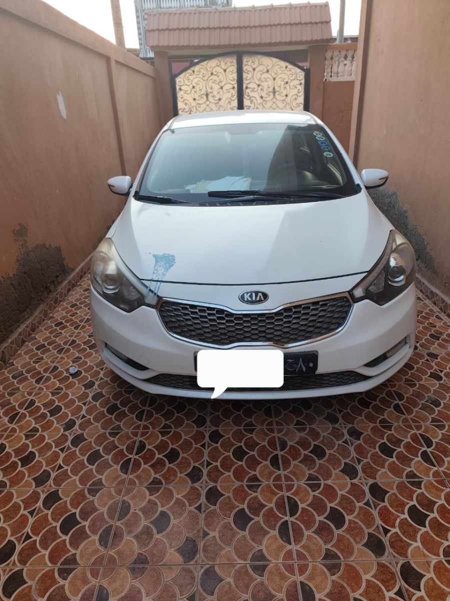 Kia K3 Essence en bon état à vendre