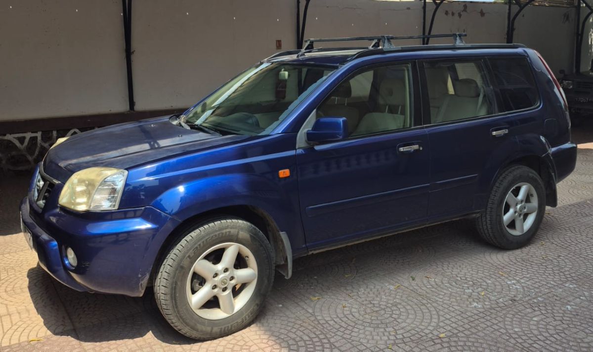 Nissan X-Trail T30 2003, essence, bon état, faible kilométrage
