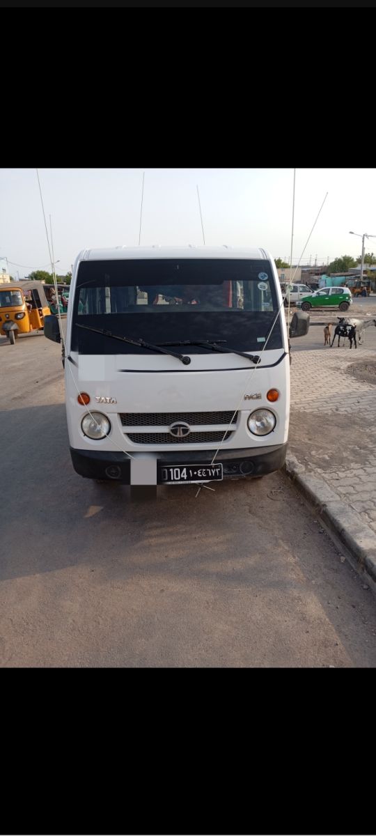 Tata Majic bien décoré à vendre