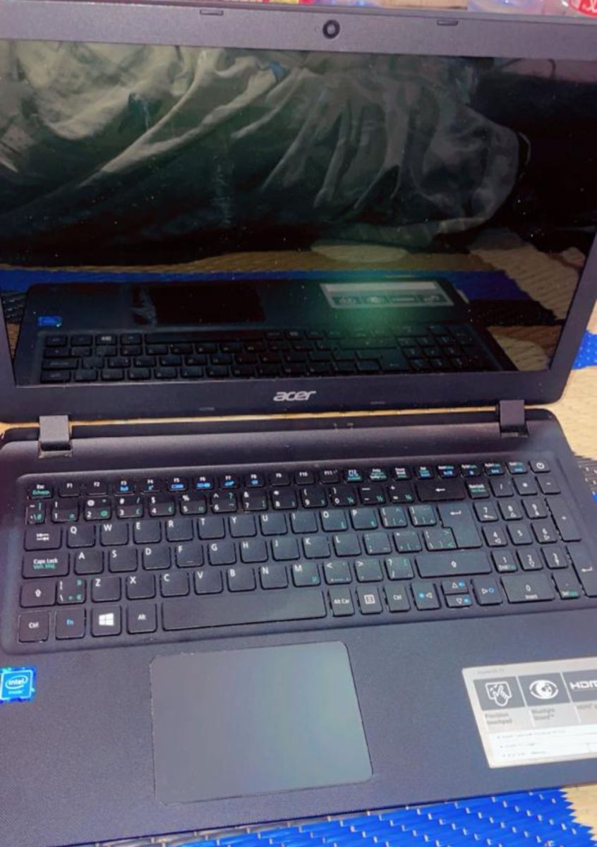 Ordinateur portable Acer, processeur Intel Celeron N3350, 4 Go RAM, HDD 500Go, Windows 11