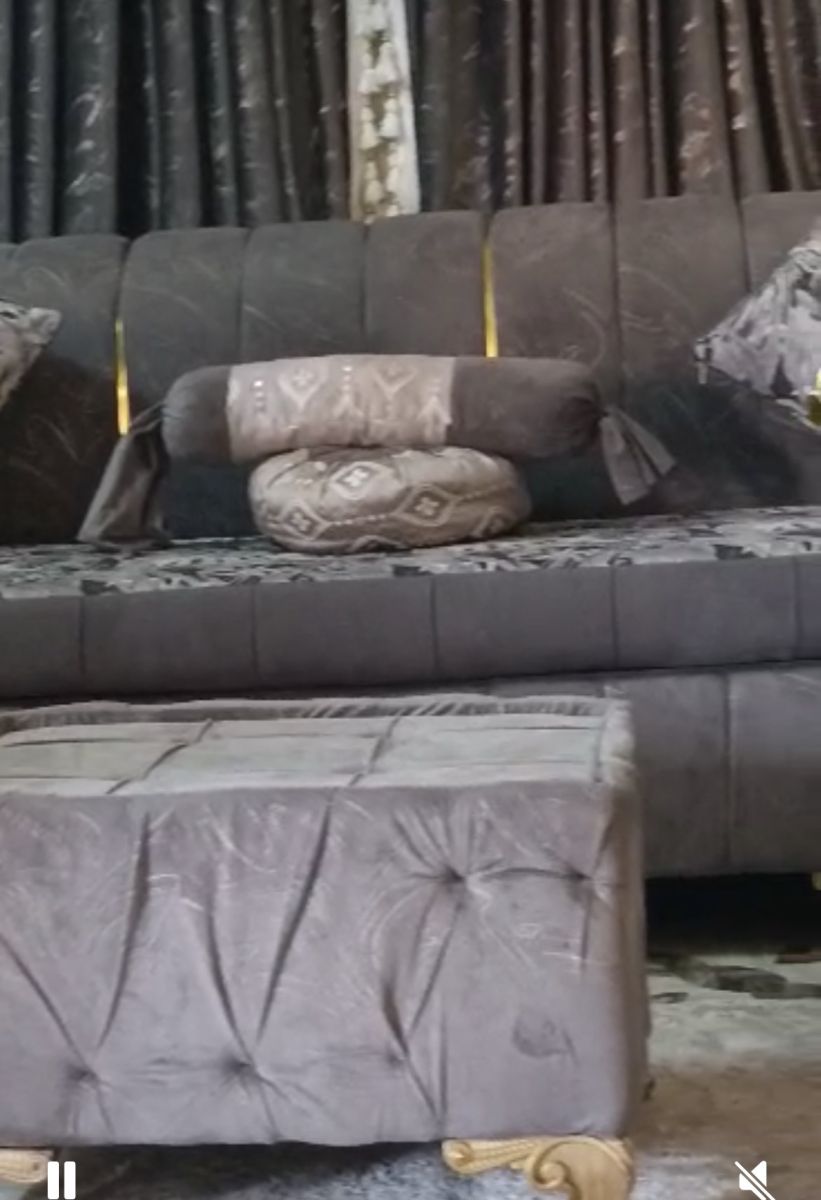 Salon en bon état, prix exceptionnel