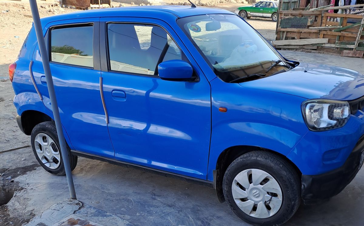 Suzuki Espresso 2021, climatisée, en excellent état