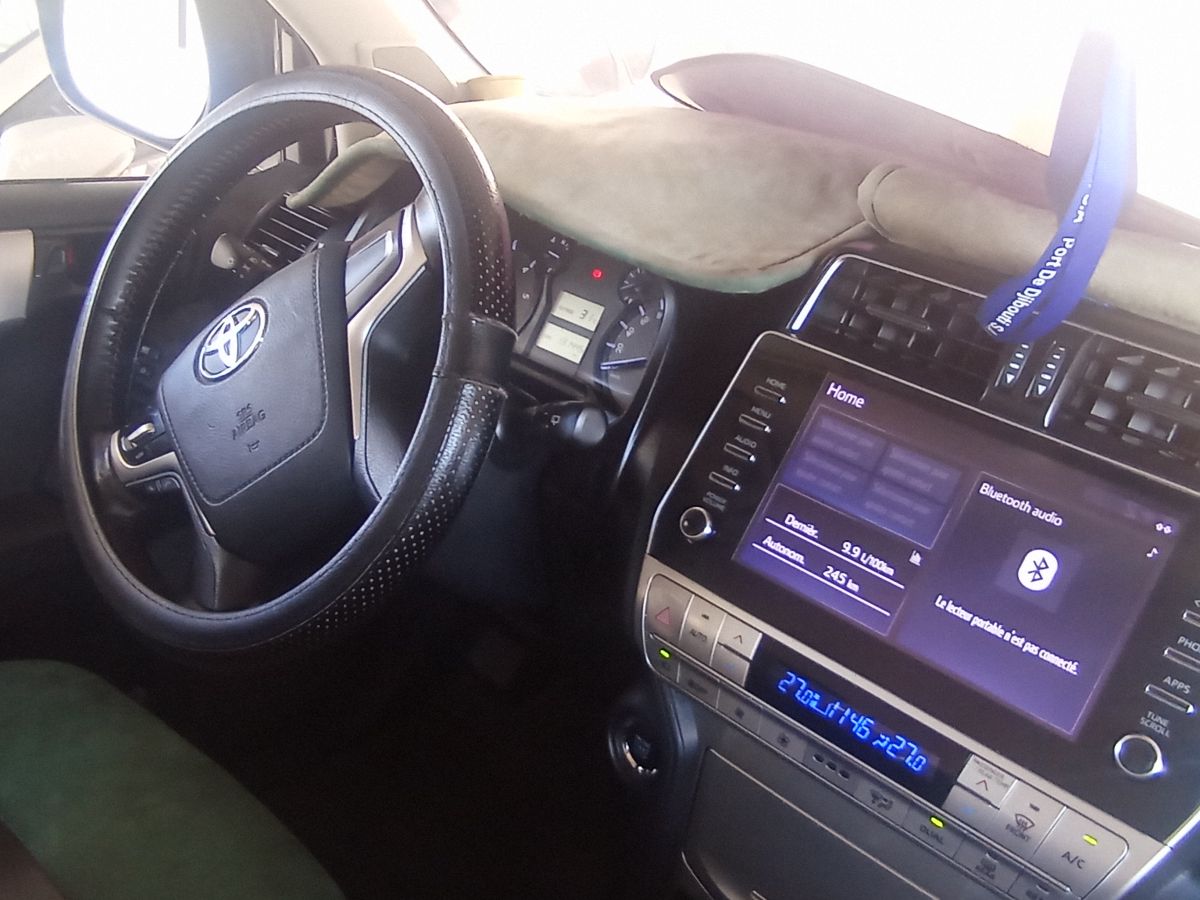 Toyota Prado TXL en excellent état à vendre