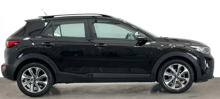 Voiture Kia Stonic, diesel, excellent état, peu utilisée