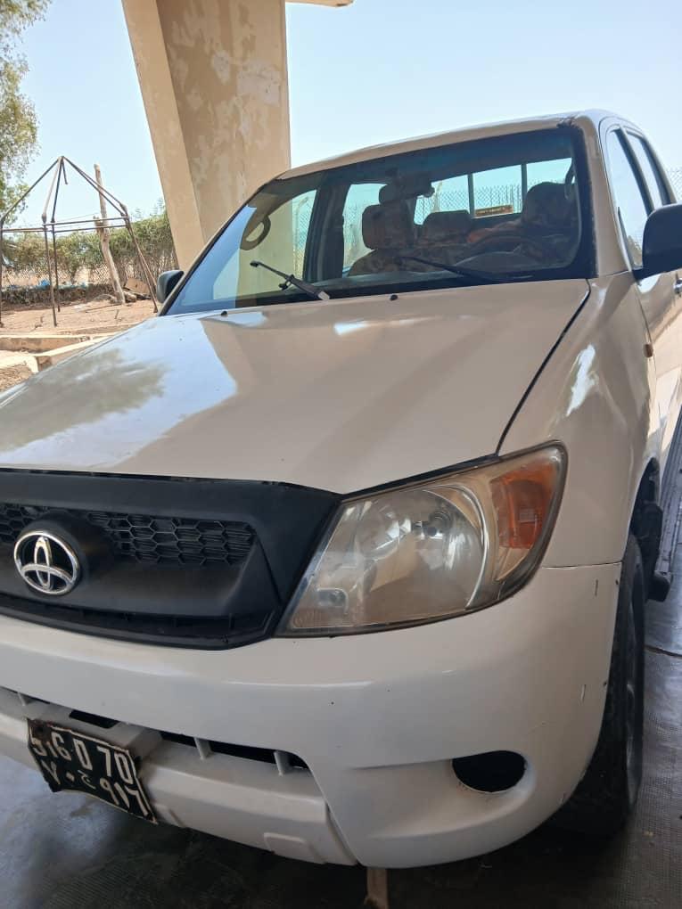 Toyota Hilux en bon état, à prix attractif